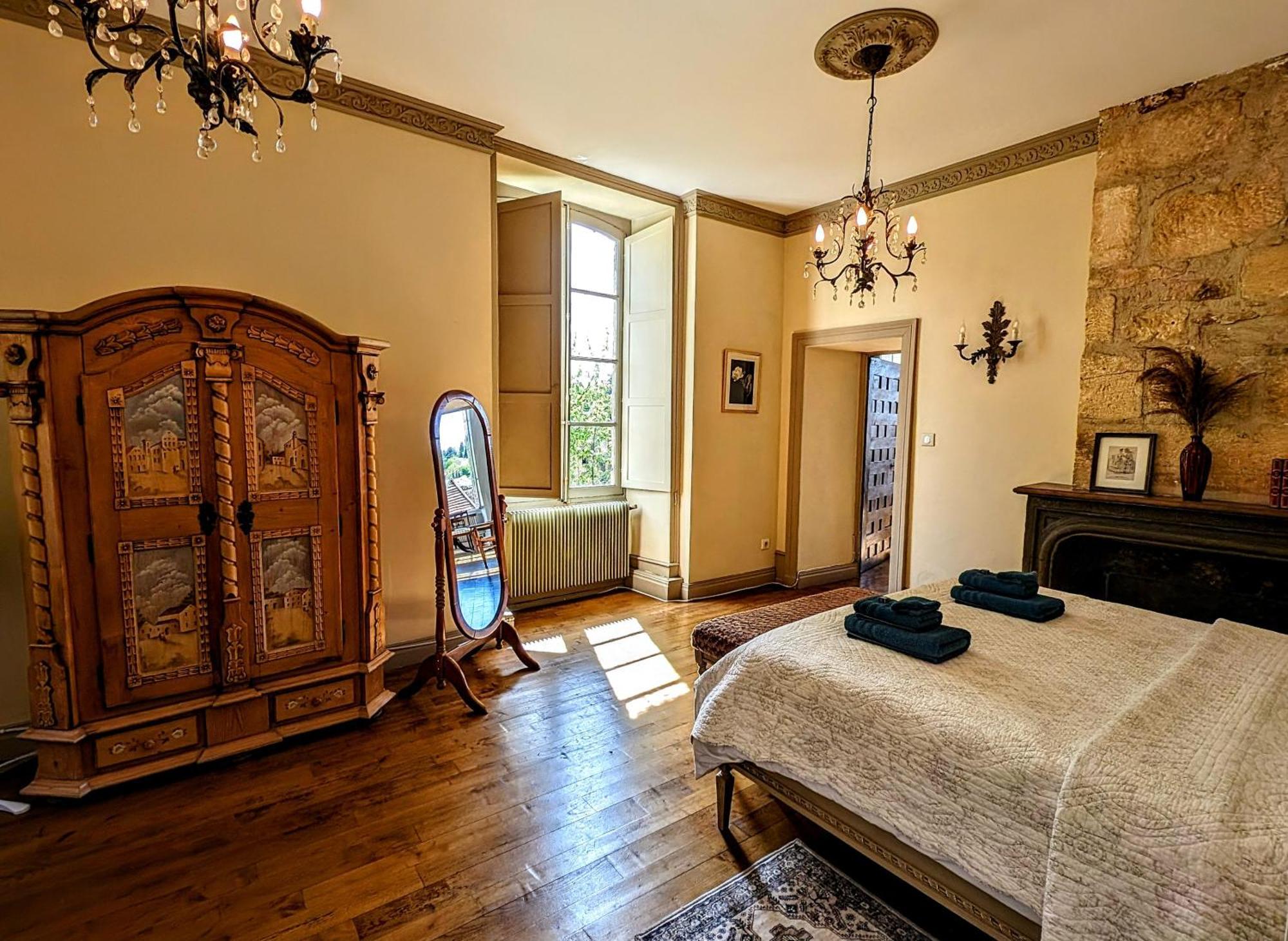 Centrally Located Sarlat Apartment With Medieval Town Views Sarlat-la-Canéda Exterior foto